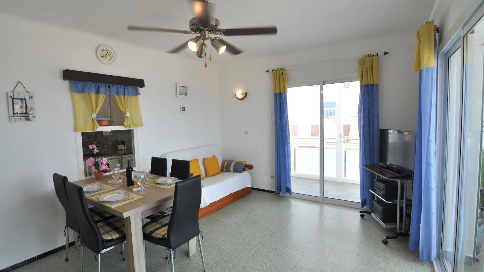 Rnet - Sant Pau Roses Apartamento 0*,  Espanha